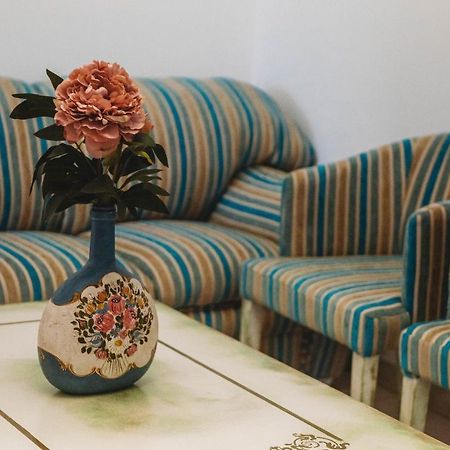 La Contessa Apartament Tirgu Neamt Εξωτερικό φωτογραφία